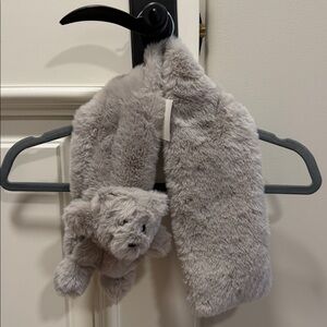 Zara Kids Plush Gray Teddy Bear Scarf size 1-6 years